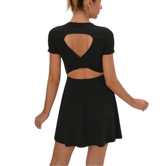 HALARA Dresses & Skirts - NEW Halara Backless Twisted Cut Out Barre Ballet Dance Flare Dress Black Large